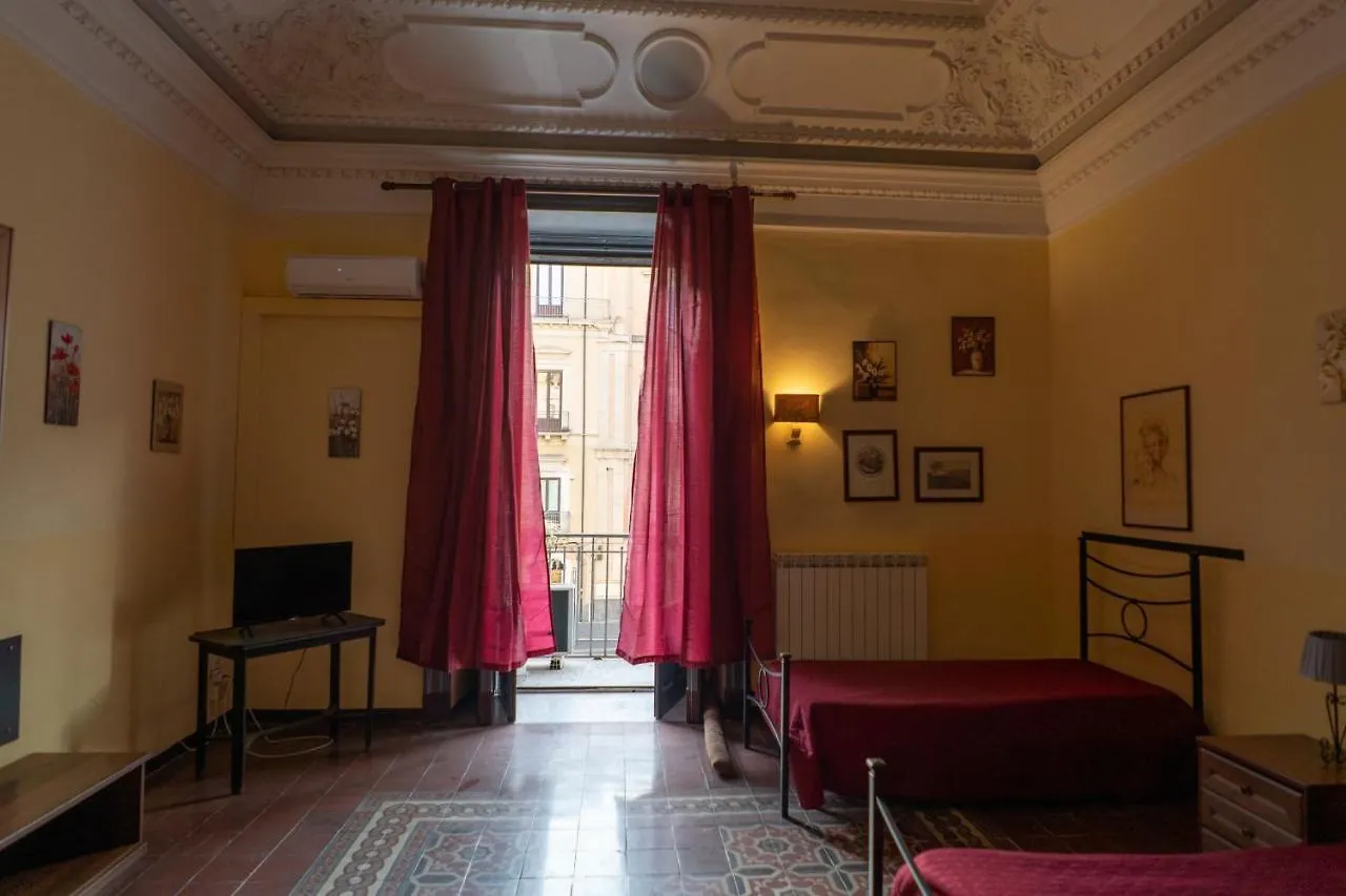 Hotel Etnea Catania-Fontanarossai nemzetközi repülőtér 3*,  Olaszország