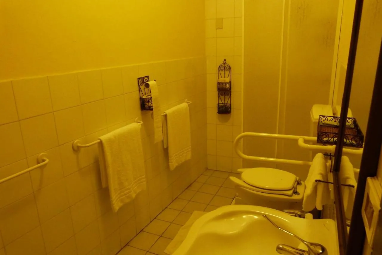 Hotel Etnea Catánia 3*,  Italië