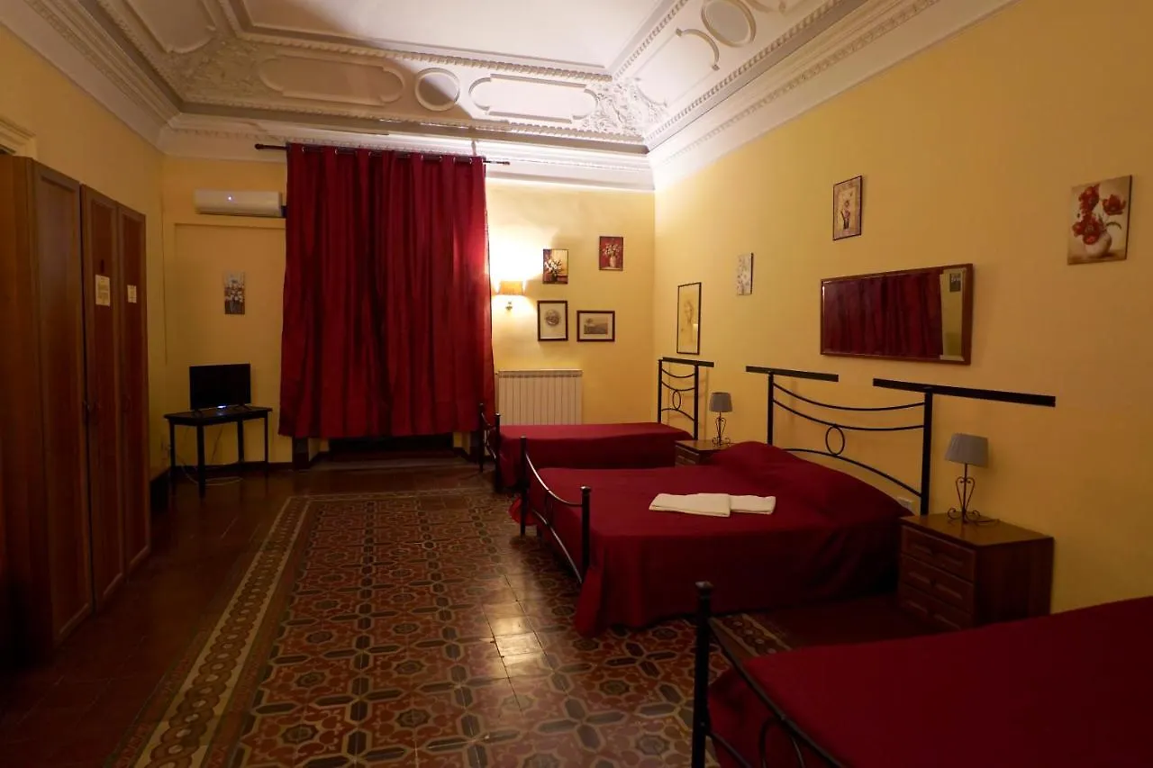 Hotel Etnea Catánia Italië